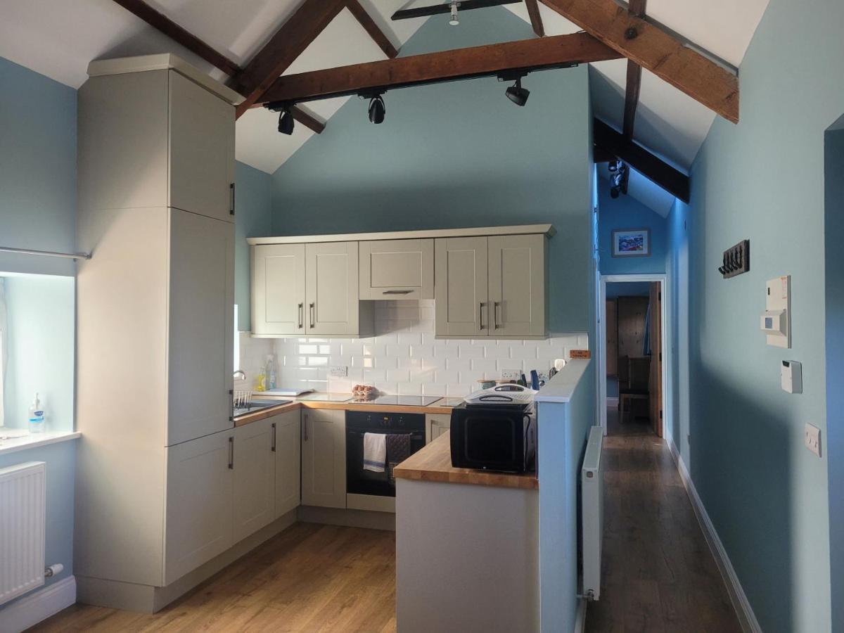 Villa The Bakery Llanddeiniol Esterno foto