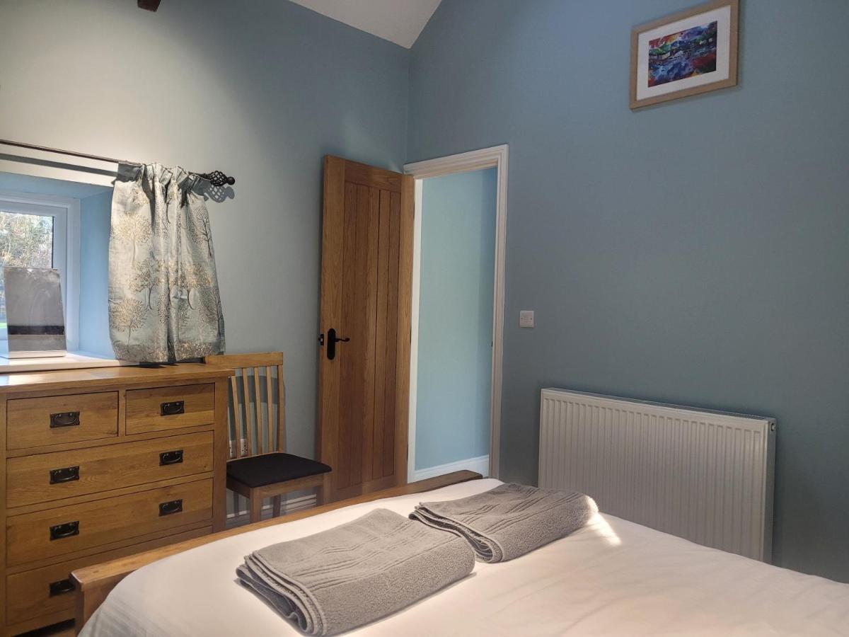 Villa The Bakery Llanddeiniol Esterno foto